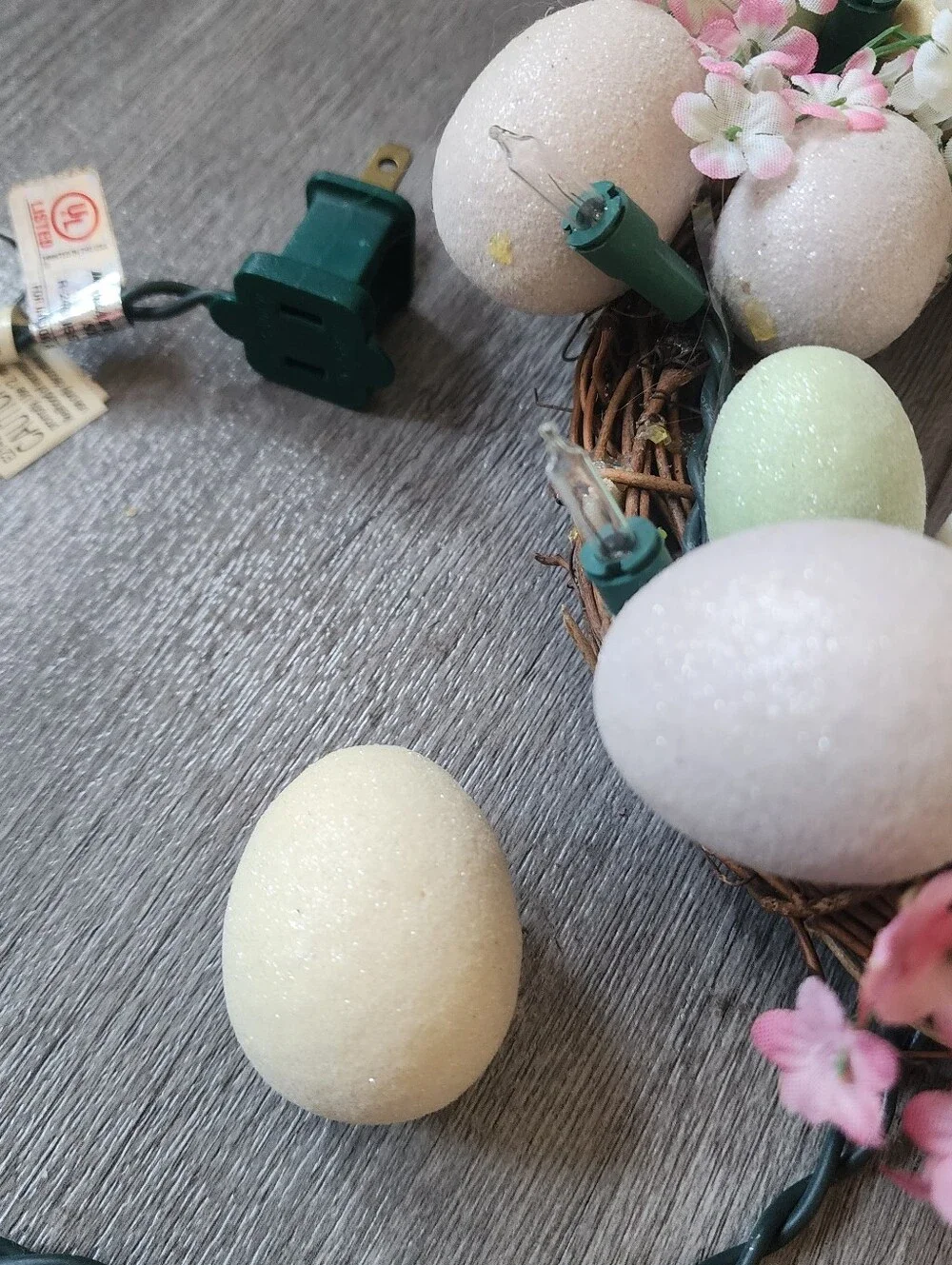 Vintage Handmade Easter Bunny Eggs Wreath Light Up 9 × 9